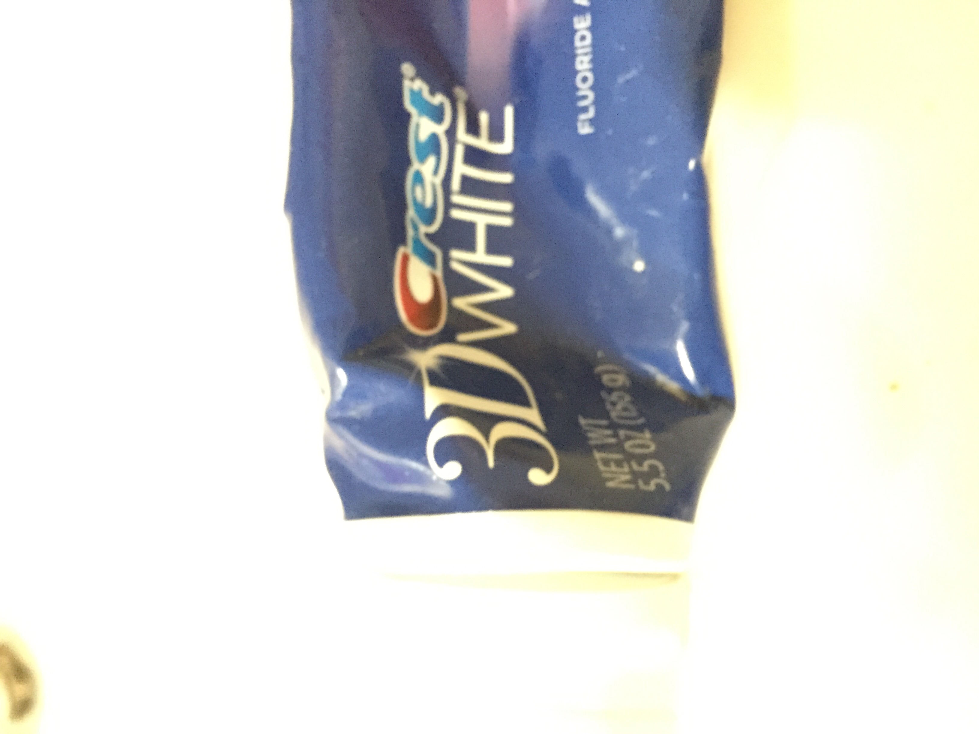 Photo of Crest 3D White Arctic Fresh Whitening Toothpaste uploaded by Emma F.