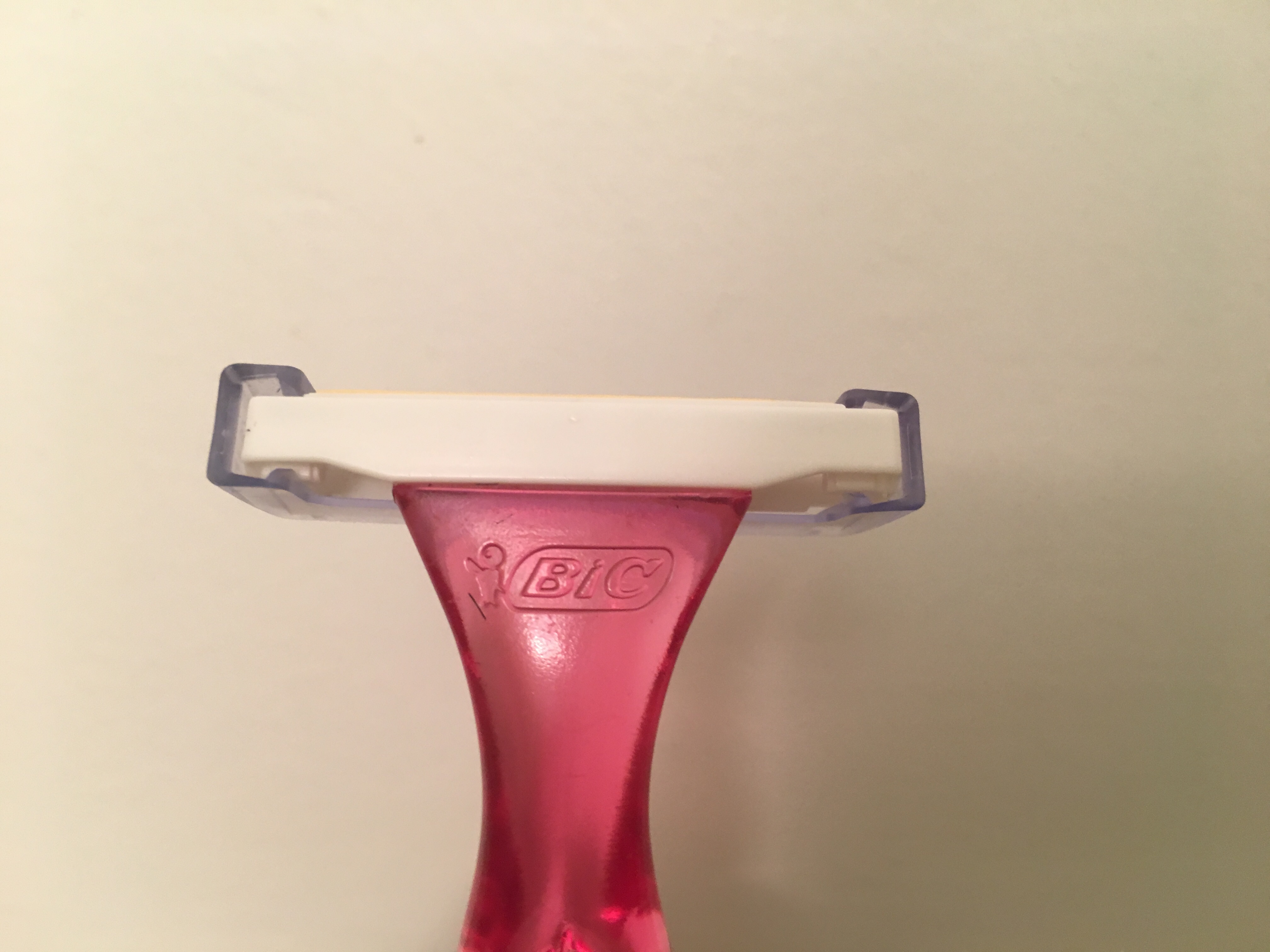 Photo of BIC Soleil Twilight Shaver For Women uploaded by S. Yinnette G.