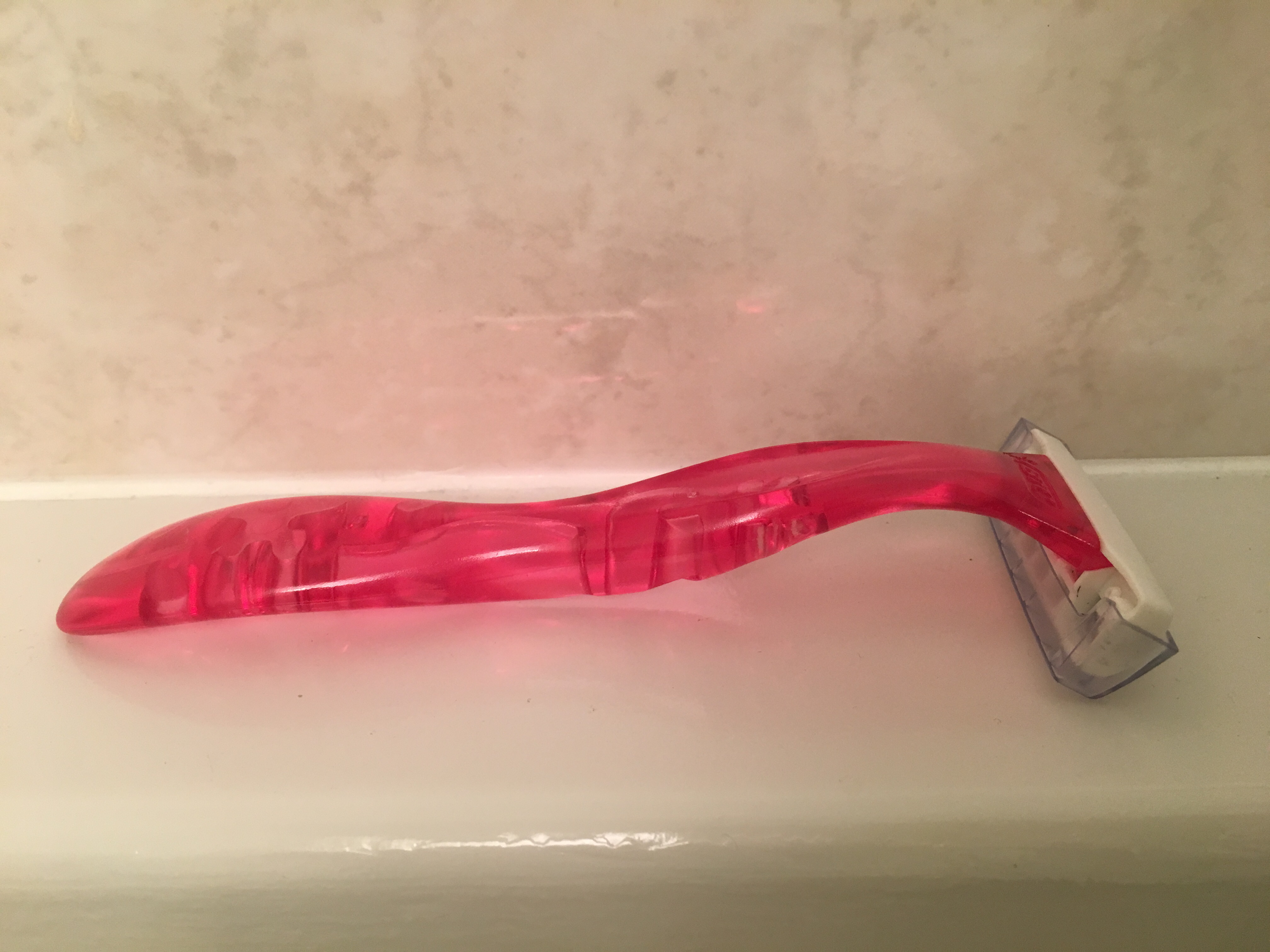 Photo of BIC Soleil Twilight Shaver For Women uploaded by S. Yinnette G.