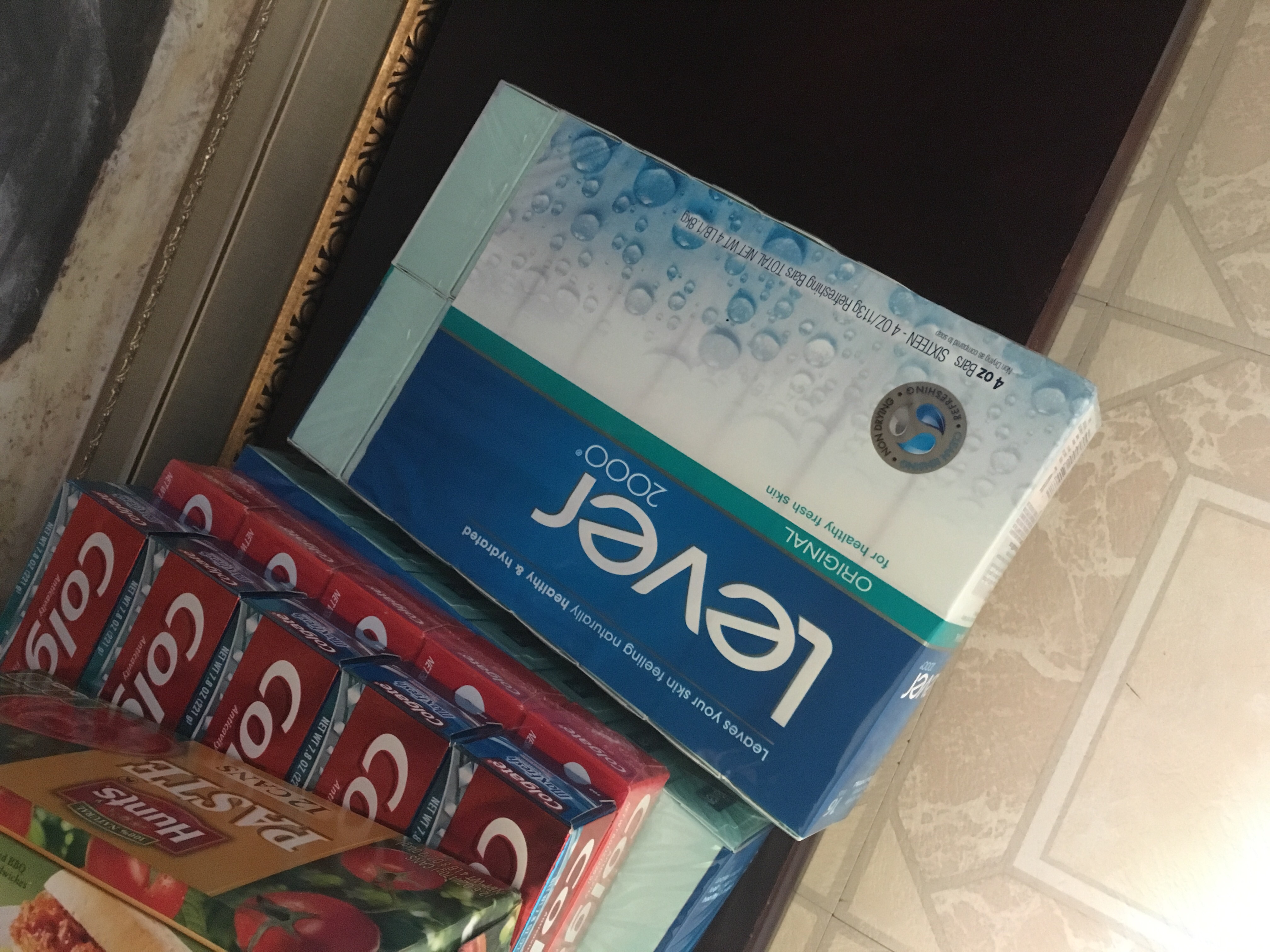 Photo of Lever 2000 Perfectly Fresh Refreshing Bar Soap 8 PackPerfectly Fresh Original uploaded by Cynthia E.