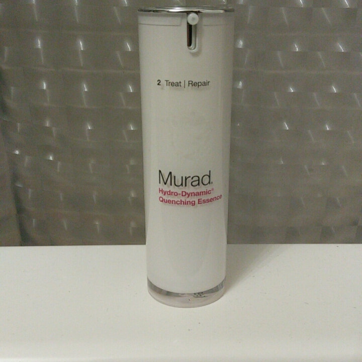 Murad Hydro-Dynamic® Quenching Essence